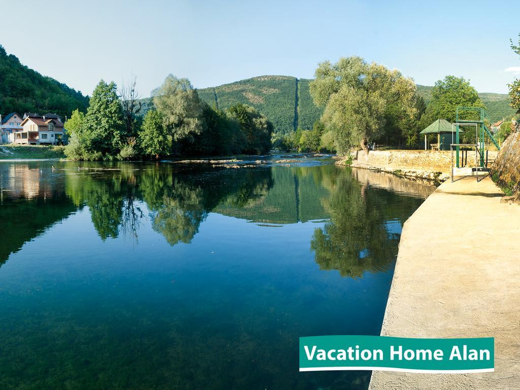Vacation Home Alan Kulen Vakuf Exterior foto